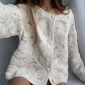 Beautiful white leaves crochet cardigan